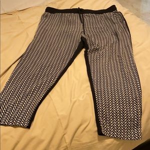 Casual black and white pants